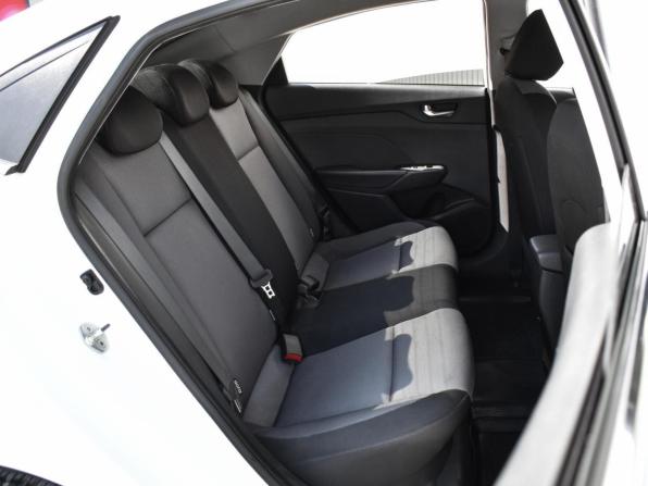 Hyundai Solaris II с пробегом 2017 года, цена 1 465 000 рублей, 54004 км, седан, Автокод Объявления