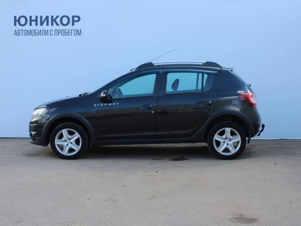 Renault Sandero II с пробегом 2016 года, цена 599 000 рублей, 224709 км, хэтчбек, Автокод Объявления