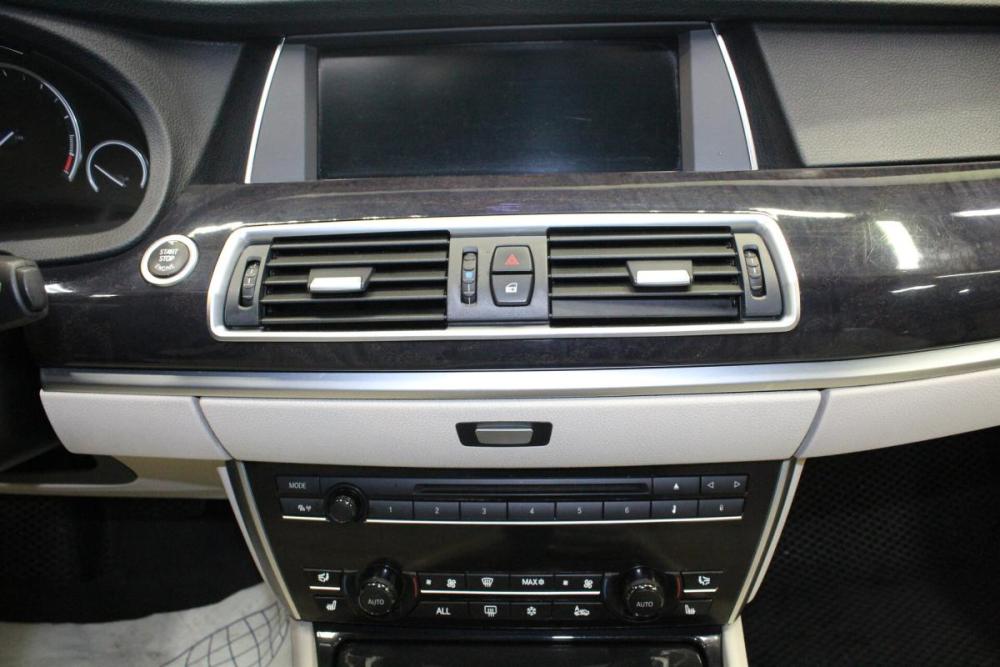 BMW 5 серии VI (F10/F11/F07) Кемерово  - изображение 13