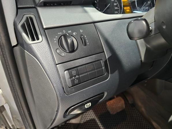 Mercedes-Benz Viano I (W639) Рестайлинг с пробегом 2011 года, цена 1 849 000 рублей, 295480 км, минивэн, Автокод Объявления