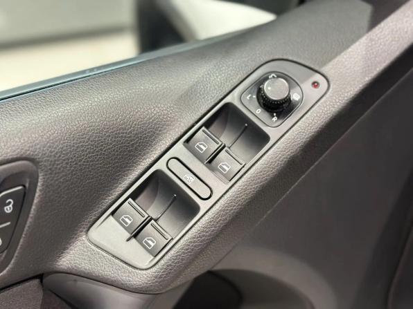 Volkswagen Tiguan I Рестайлинг с пробегом 2013 года, цена 1 330 000 рублей, 163926 км, внедорожник, Автокод Объявления