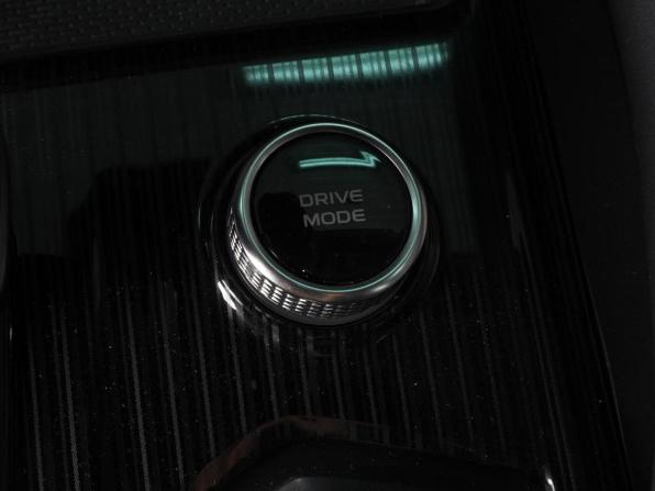 Geely Monjaro I с пробегом 2023 года, цена 3 229 000 рублей, 61269 км, внедорожник, Автокод Объявления