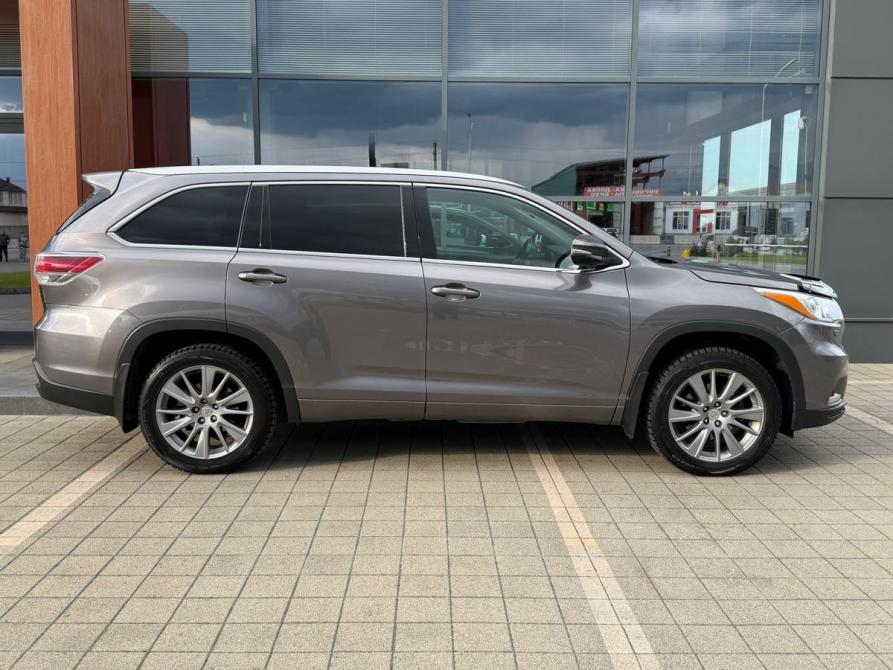 Toyota Highlander III (XU50) Владикавказ  - изображение 5