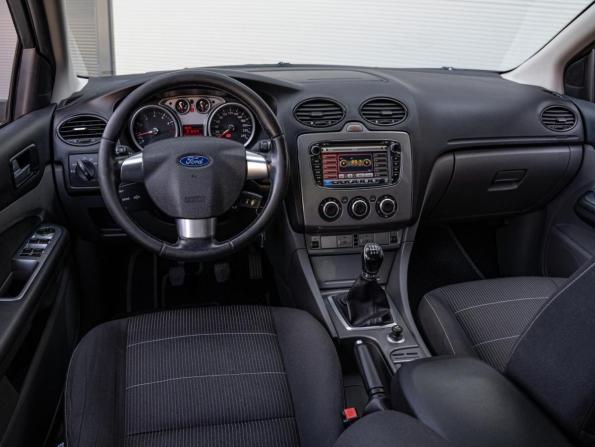 Ford Focus II Рестайлинг с пробегом 2009 года, цена 705 000 рублей, 194216 км, седан, Автокод Объявления