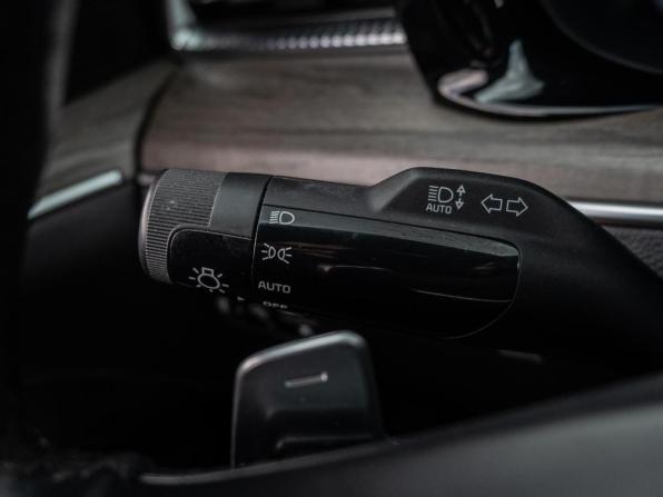 Kia K5 III с пробегом 2021 года, цена 2 660 000 рублей, 116167 км, седан, Автокод Объявления