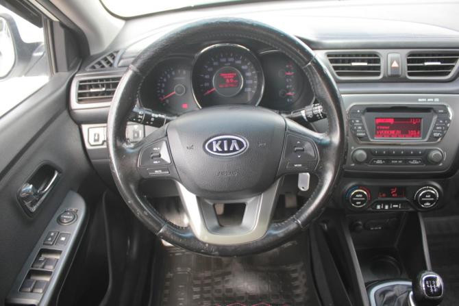 Kia Rio III с пробегом 2012 года, цена 690 000 рублей, 181000 км, седан, Автокод Объявления