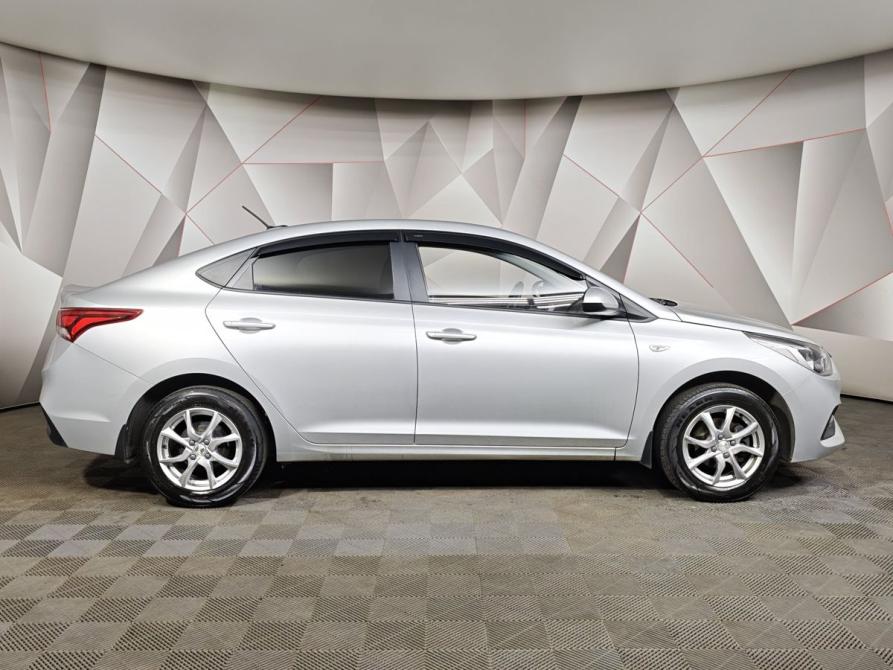 Hyundai Solaris II Москва  - изображение 6
