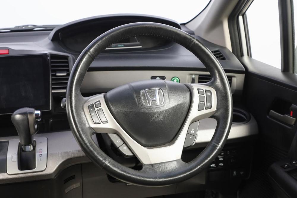Honda Freed I Рестайлинг Новосибирск  - изображение 12