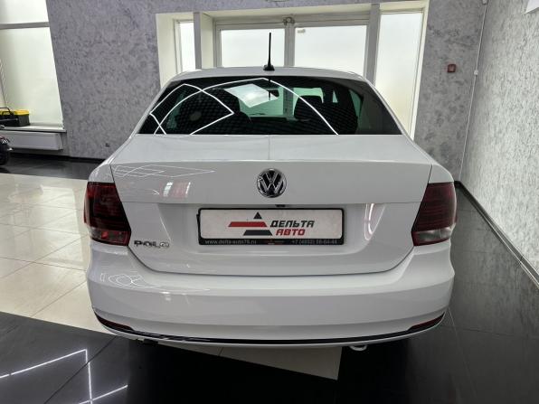 Volkswagen Polo V Рестайлинг с пробегом 2019 года, цена 1 095 000 рублей, 124461 км, седан, Автокод Объявления