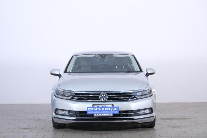 Volkswagen Passat B8 с пробегом 2015 года, цена 1 649 000 рублей, 210300 км, седан, Автокод Объявления