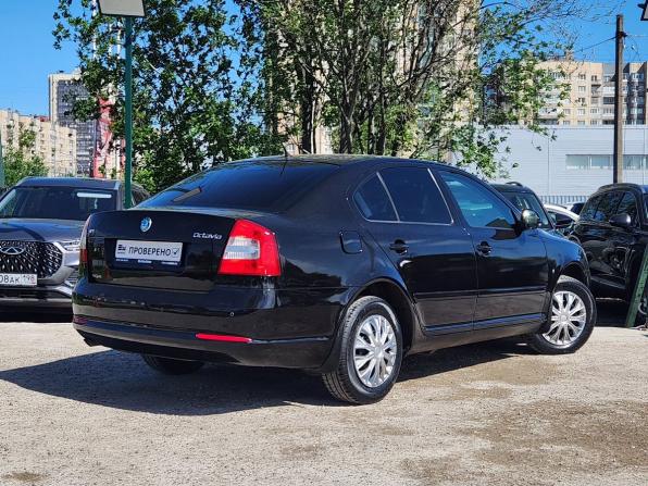 Skoda Octavia II (A5) Рестайлинг с пробегом 2012 года, цена 799 000 рублей, 150200 км, лифтбек, Автокод Объявления