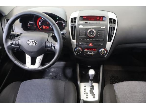 Kia Ceed I Рестайлинг с пробегом 2011 года, цена 1 099 000 рублей, 70130 км, универсал, Автокод Объявления