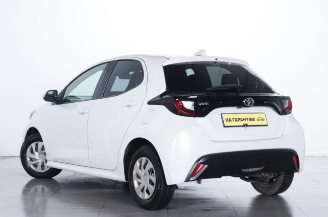 Toyota Yaris IV с пробегом 2020 года, цена 1 279 000 рублей, 105505 км, хэтчбек, Автокод Объявления
