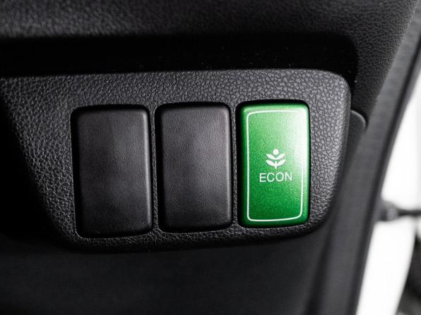 Honda Fit II с пробегом 2013 года, цена 910 000 рублей, 85598 км, хэтчбек, Автокод Объявления
