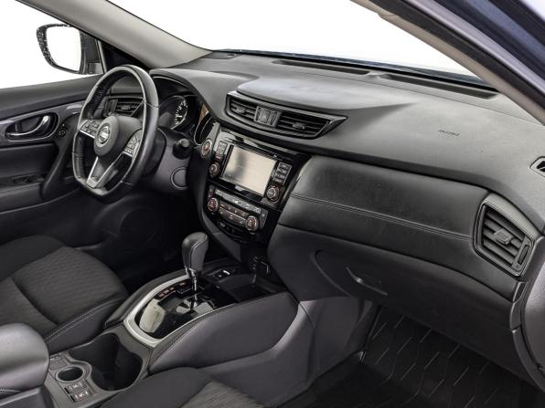 Nissan X-Trail III Рестайлинг с пробегом 2018 года, цена 2 220 000 рублей, 93808 км, внедорожник, Автокод Объявления
