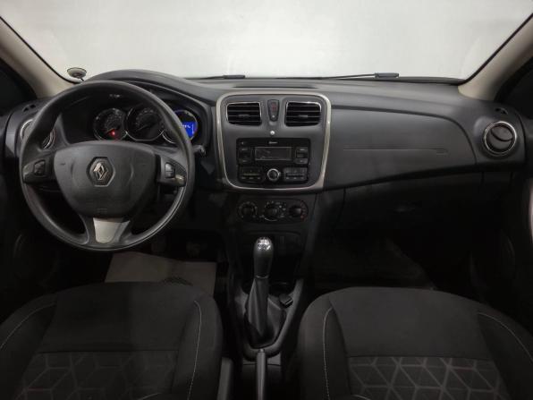 Renault Sandero II с пробегом 2017 года, цена 1 060 000 рублей, 59233 км, хэтчбек, Автокод Объявления