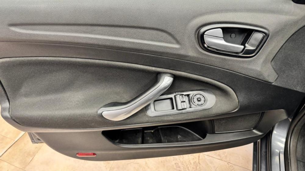 Ford Mondeo IV Киров  - изображение 7