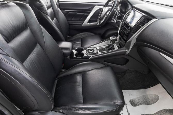 Mitsubishi Pajero Sport III с пробегом 2019 года, цена 2 899 000 рублей, 177000 км, внедорожник, Автокод Объявления