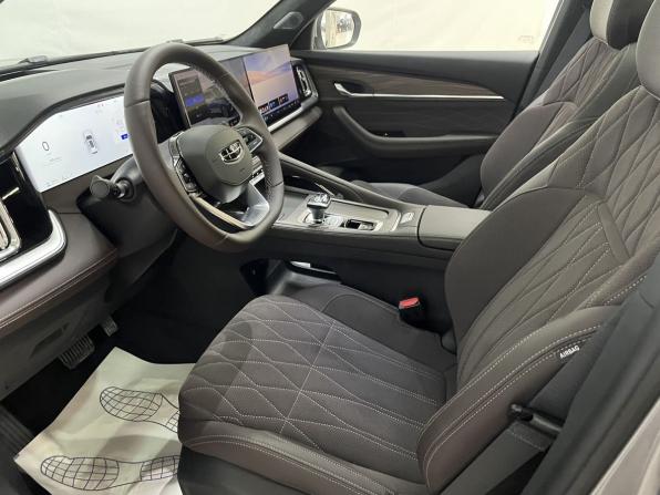 Geely Monjaro I Рестайлинг 2 с пробегом 2026 года, цена 4 180 000 рублей, 23 км, внедорожник, Автокод Объявления