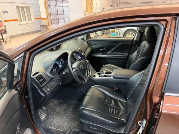 Toyota Venza I Рестайлинг с пробегом 2013 года, цена 2 299 000 рублей, 242636 км, внедорожник, Автокод Объявления
