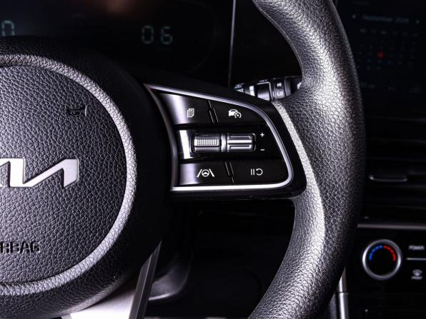 Kia Seltos I Рестайлинг с пробегом 2024 года, цена 2 285 000 рублей, 24000 км, внедорожник, Автокод Объявления
