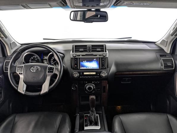 Toyota Land Cruiser Prado 150 Series Рестайлинг 1 с пробегом 2014 года, цена 3 300 000 рублей, 213839 км, внедорожник, Автокод Объявления