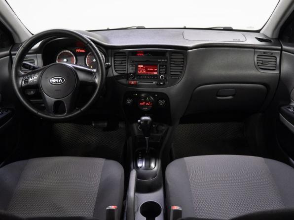 Kia Rio II Рестайлинг с пробегом 2010 года, цена 570 000 рублей, 249280 км, хэтчбек, Автокод Объявления