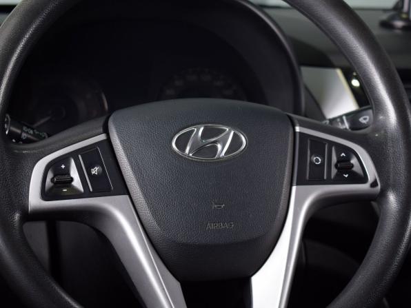 Hyundai Solaris I с пробегом 2012 года, цена 899 995 рублей, 185154 км, седан, Автокод Объявления