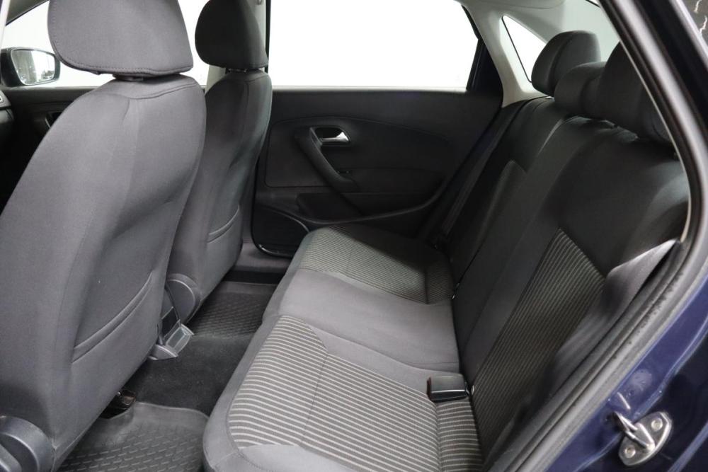 Volkswagen Polo V Санкт-Петербург  - изображение 12