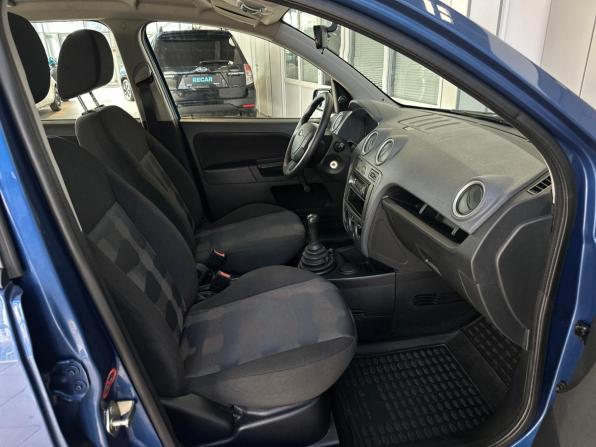 Ford Fusion I Рестайлинг с пробегом 2007 года, цена 640 000 рублей, 87000 км, хэтчбек, Автокод Объявления