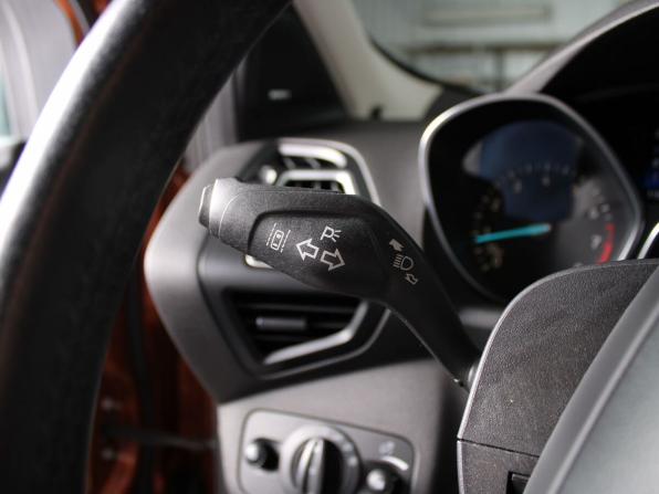 Ford Kuga II Рестайлинг с пробегом 2016 года, цена 1 600 000 рублей, 116299 км, внедорожник, Автокод Объявления
