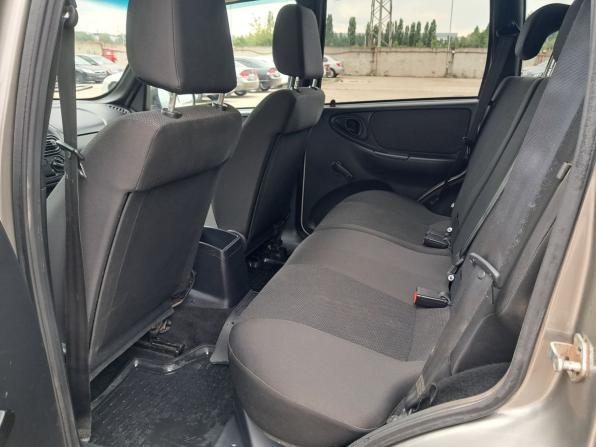 Chevrolet Niva I Рестайлинг с пробегом 2019 года, цена 800 000 рублей, 64280 км, внедорожник, Автокод Объявления