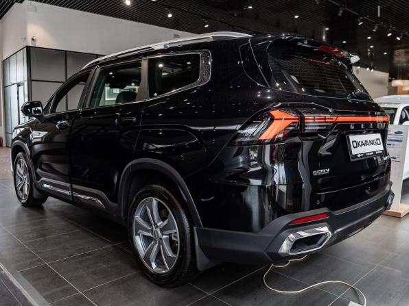 Geely Okavango I Рестайлинг с пробегом 2026 года, цена 3 893 990 рублей, 1 км, внедорожник, Автокод Объявления