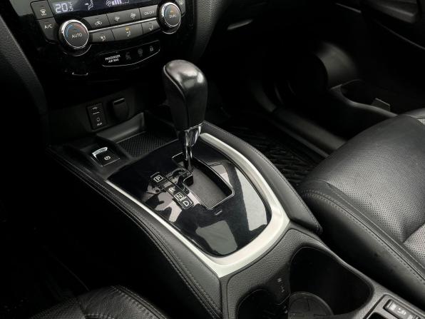 Nissan Qashqai II с пробегом 2015 года, цена 1 545 000 рублей, 125874 км, внедорожник, Автокод Объявления