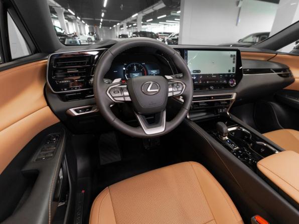 Lexus RX V с пробегом 2026 года, цена 8 000 000 рублей, 7 км, внедорожник, Автокод Объявления