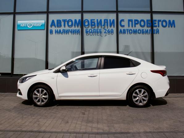 Hyundai Solaris II с пробегом 2018 года, цена 1 229 000 рублей, 132576 км, седан, Автокод Объявления