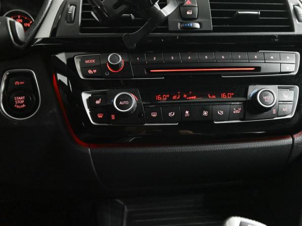 BMW 3 серии VI (F3x) Рестайлинг с пробегом 2017 года, цена 2 500 000 рублей, 172841 км, седан, Автокод Объявления