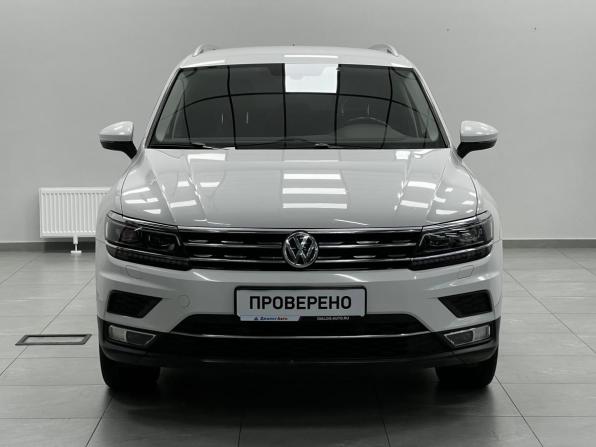 Volkswagen Tiguan II с пробегом 2017 года, цена 2 099 000 рублей, 227395 км, внедорожник, Автокод Объявления