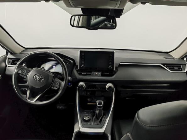 Toyota RAV4 V (XA50) с пробегом 2021 года, цена 2 800 000 рублей, 147388 км, внедорожник, Автокод Объявления