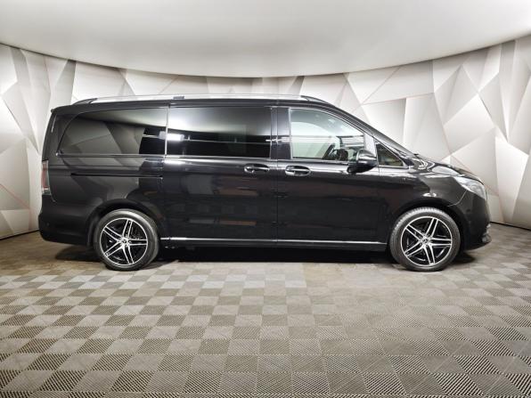 Mercedes-Benz V-Класс III (W447) Рестайлинг 2 с пробегом 2024 года, цена 10 600 000 рублей, 52428 км, минивэн, Автокод Объявления