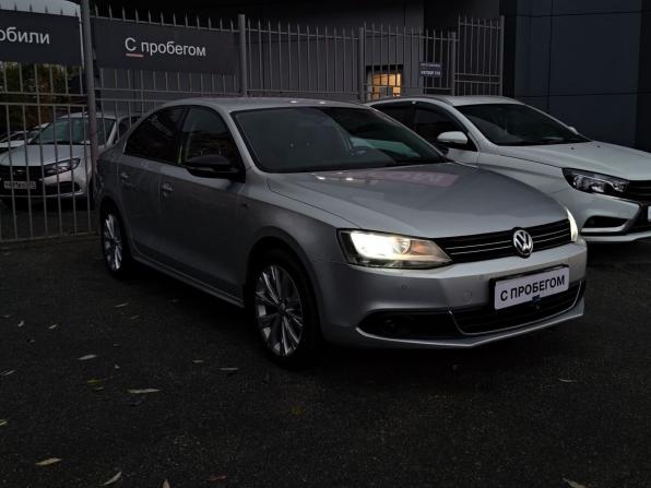 Volkswagen Jetta VI с пробегом 2013 года, цена 1 090 000 рублей, 217000 км, седан, Автокод Объявления