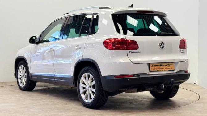 Volkswagen Tiguan I Рестайлинг с пробегом 2011 года, цена 1 159 000 рублей, 224015 км, внедорожник, Автокод Объявления