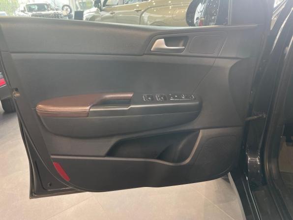 Kia Sportage IV Рестайлинг с пробегом 2019 года, цена 2 227 400 рублей, 139312 км, внедорожник, Автокод Объявления