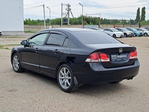 Honda Civic VIII Рестайлинг с пробегом 2010 года, цена 750 000 рублей, 349355 км, седан, Автокод Объявления