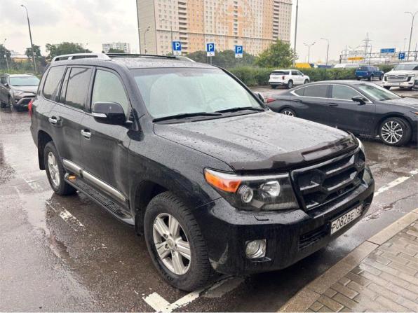 Toyota Land Cruiser 200 Series Рестайлинг 1 с пробегом 2015 года, цена 4 099 000 рублей, 204526 км, внедорожник, Автокод Объявления