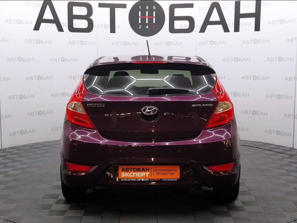 Hyundai Solaris I с пробегом 2012 года, цена 849 000 рублей, 113083 км, хэтчбек, Автокод Объявления