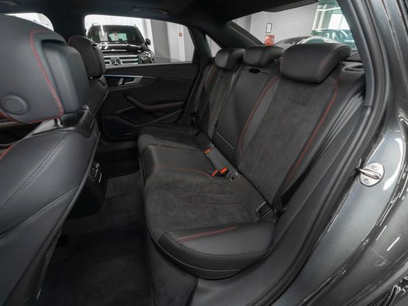 Audi A4 V (B9) Рестайлинг с пробегом 2025 года, цена 5 750 000 рублей, 30 км, седан, Автокод Объявления
