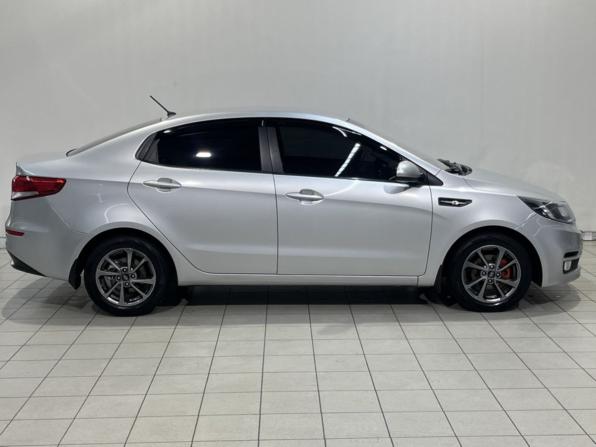 Kia Rio III Рестайлинг с пробегом 2015 года, цена 985 000 рублей, 183032 км, седан, Автокод Объявления
