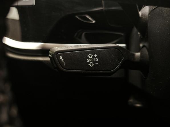 Audi Q3 Sportback II (F3) с пробегом 2021 года, цена 3 100 000 рублей, 73000 км, внедорожник, Автокод Объявления