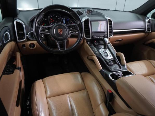 Porsche Cayenne II Рестайлинг (958) с пробегом 2017 года, цена 3 286 000 рублей, 265563 км, внедорожник, Автокод Объявления